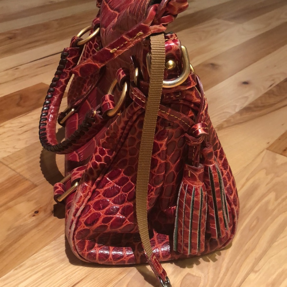 Dooney & Bourke Red Croc-Embossed Leather Shoulder Bag - Picture 4 of 6